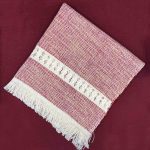 Set de 4 Servilletas de Telar Tinto con Efecto de Hilos Entretejidos - Image 4
